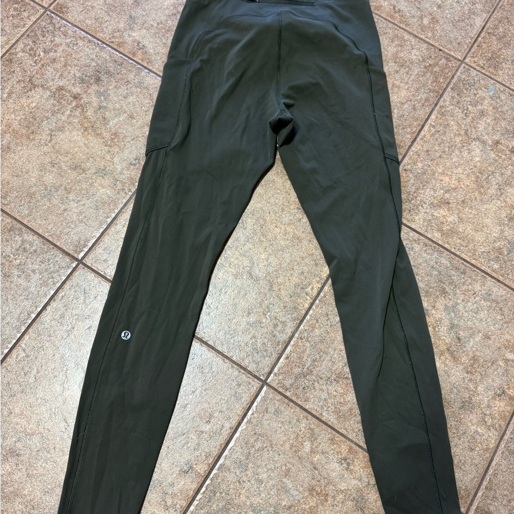Dark green Lululemon Leggings sz 8